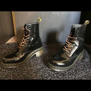 Dr. Martens Clemency Patent 8-eye Boots UK4/ US6